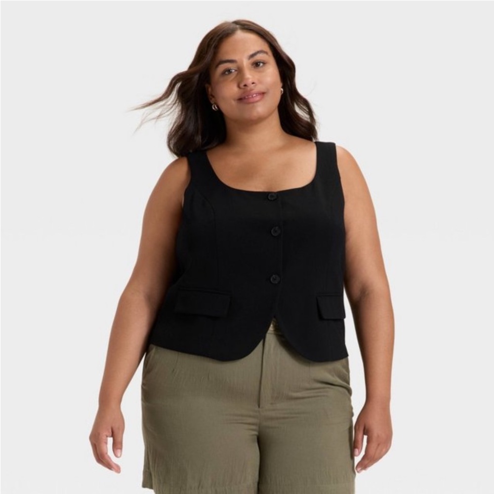 El Signature  Crepe Scoop Vest.   Black XXL